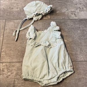 Bubble suit and matching Bonnet